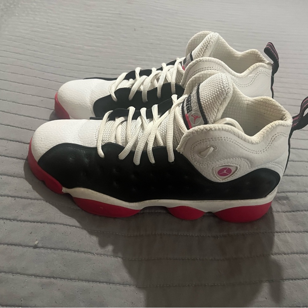 Jordan shoes hot pink 13’s